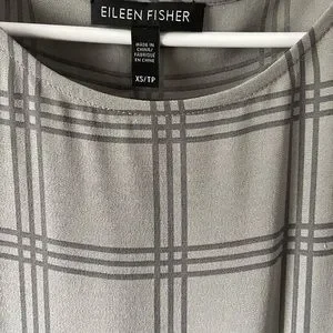 Eileen Fisher gray 100 silk gray shift dress size XS TP RN 78121 CA 34460